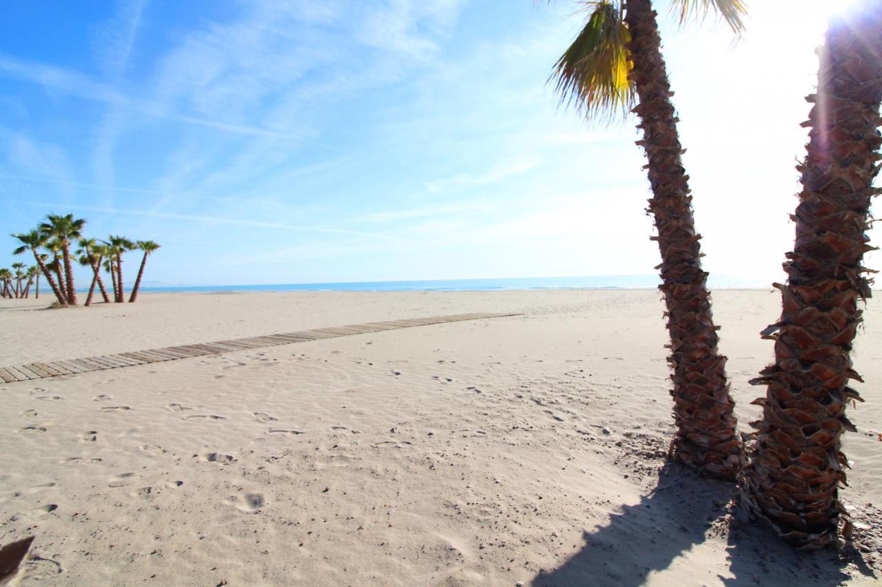 Global Properties, Atico Con Vistas En La Playa De Canet 카넷드버렝구어 외부 사진
